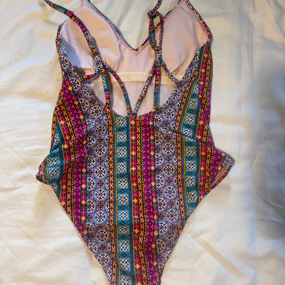 Vibrant Multi-Color Pattern One-Piece Swimsuit - Picture 2 of 2